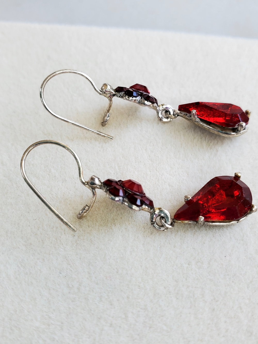 Red Teardrop & Floral Crystal Drop Earrings - Women Jewelry - Picture 5 of 10